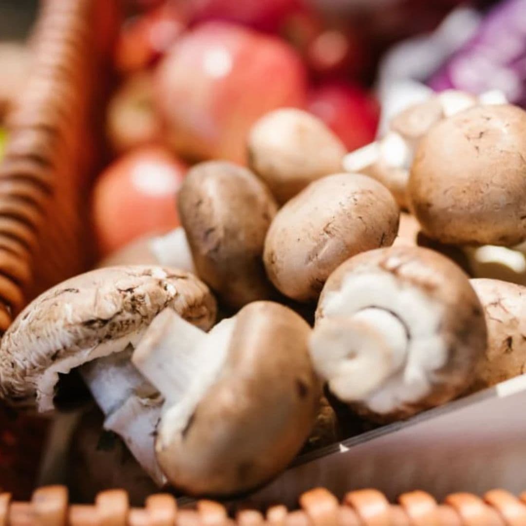 Almond Mushrooms